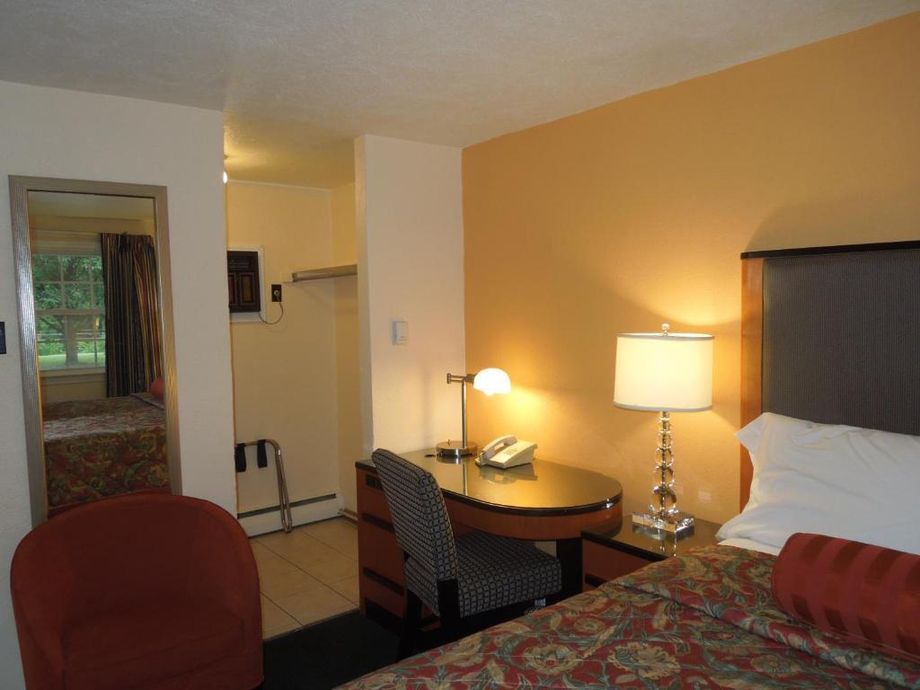 Sentinel Motel West Chester Szoba fotó