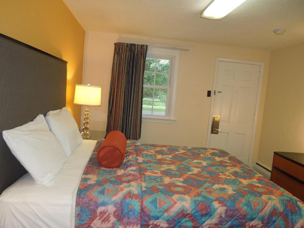 Sentinel Motel West Chester Szoba fotó