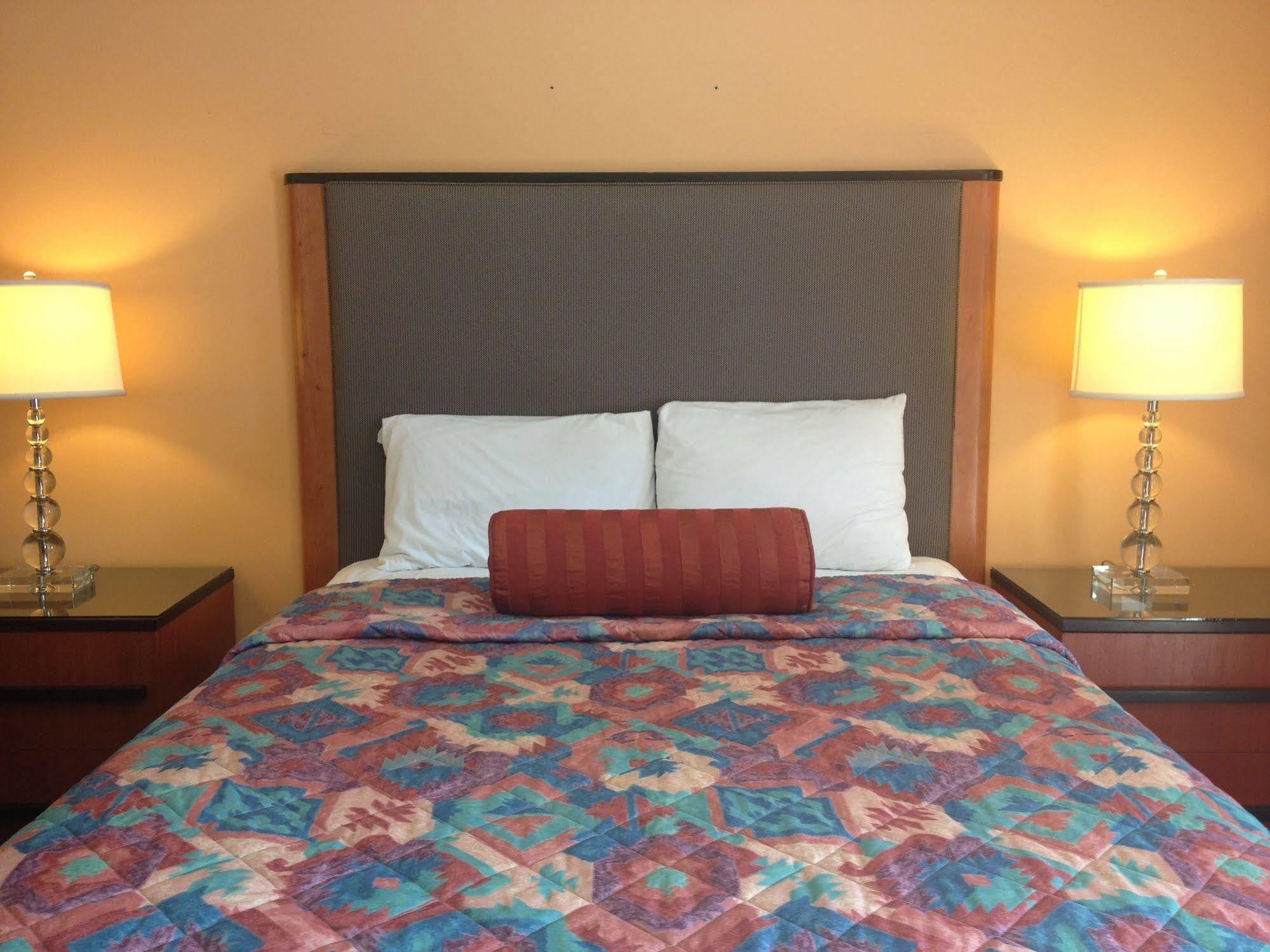 Sentinel Motel West Chester Kültér fotó